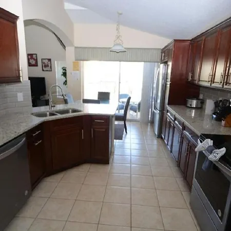 Ref 30 5 Bed Villa With Own Pool Near Disney